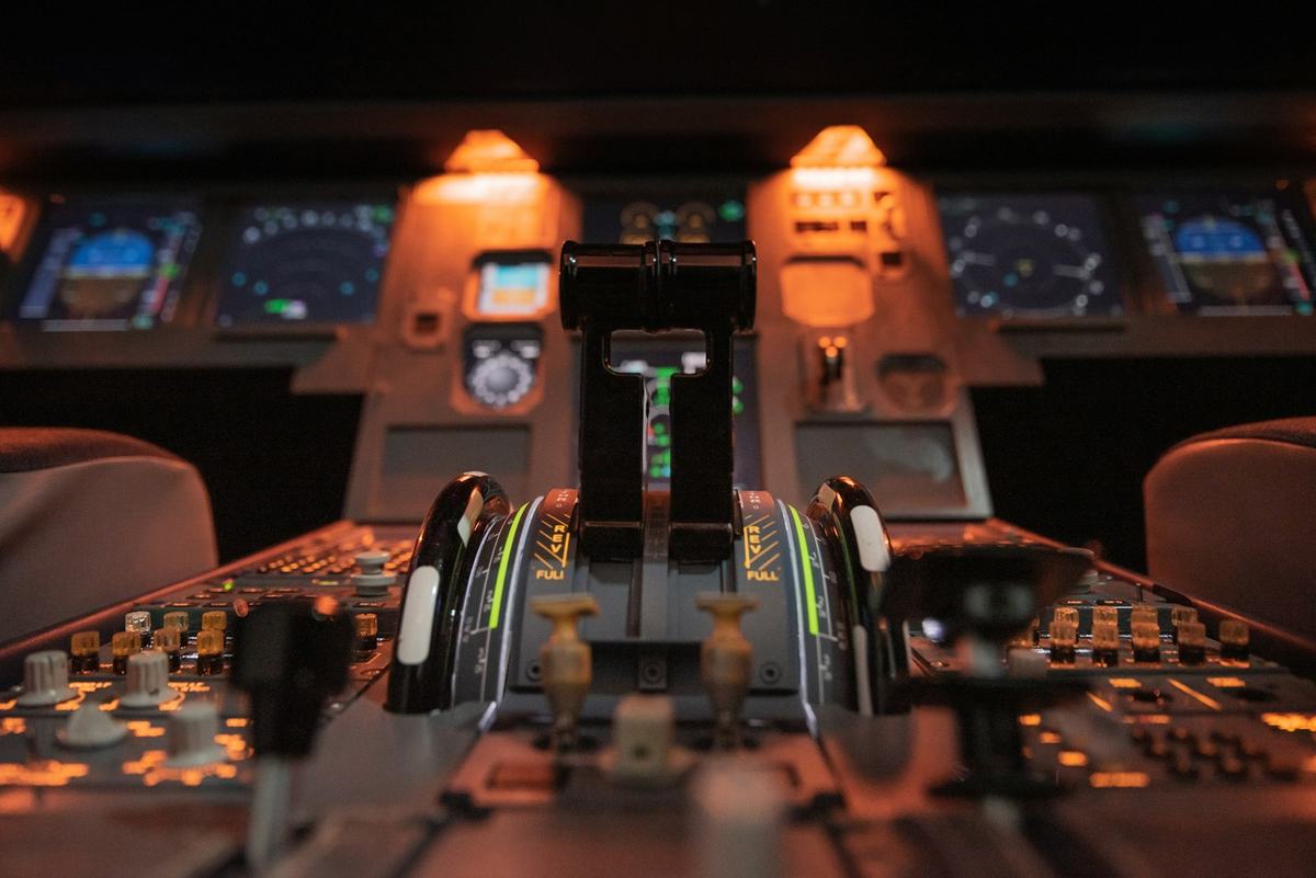 Virtual cockpit